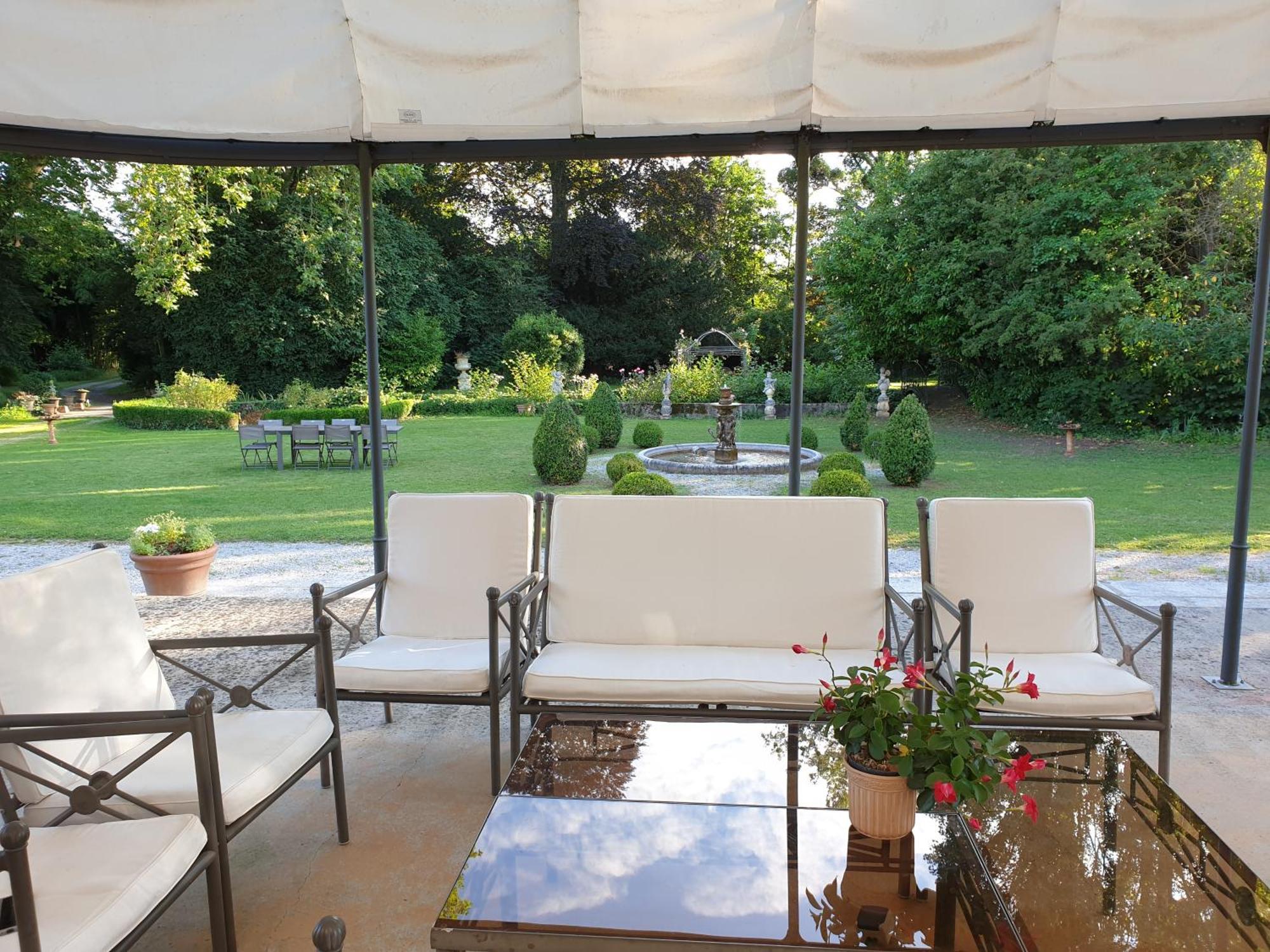 La Villa Des Arts Savigne-l'Eveque Zewnętrze zdjęcie
